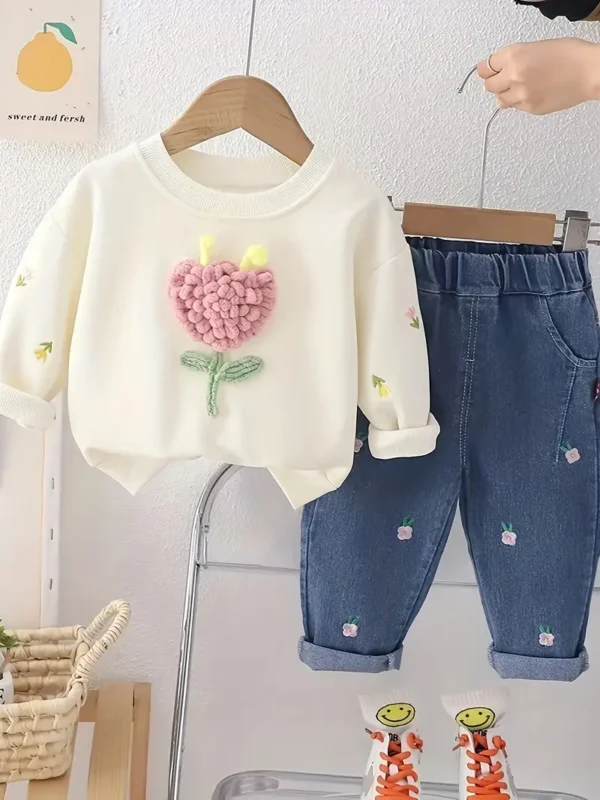 CONJUNTO BEIGE FLOR
